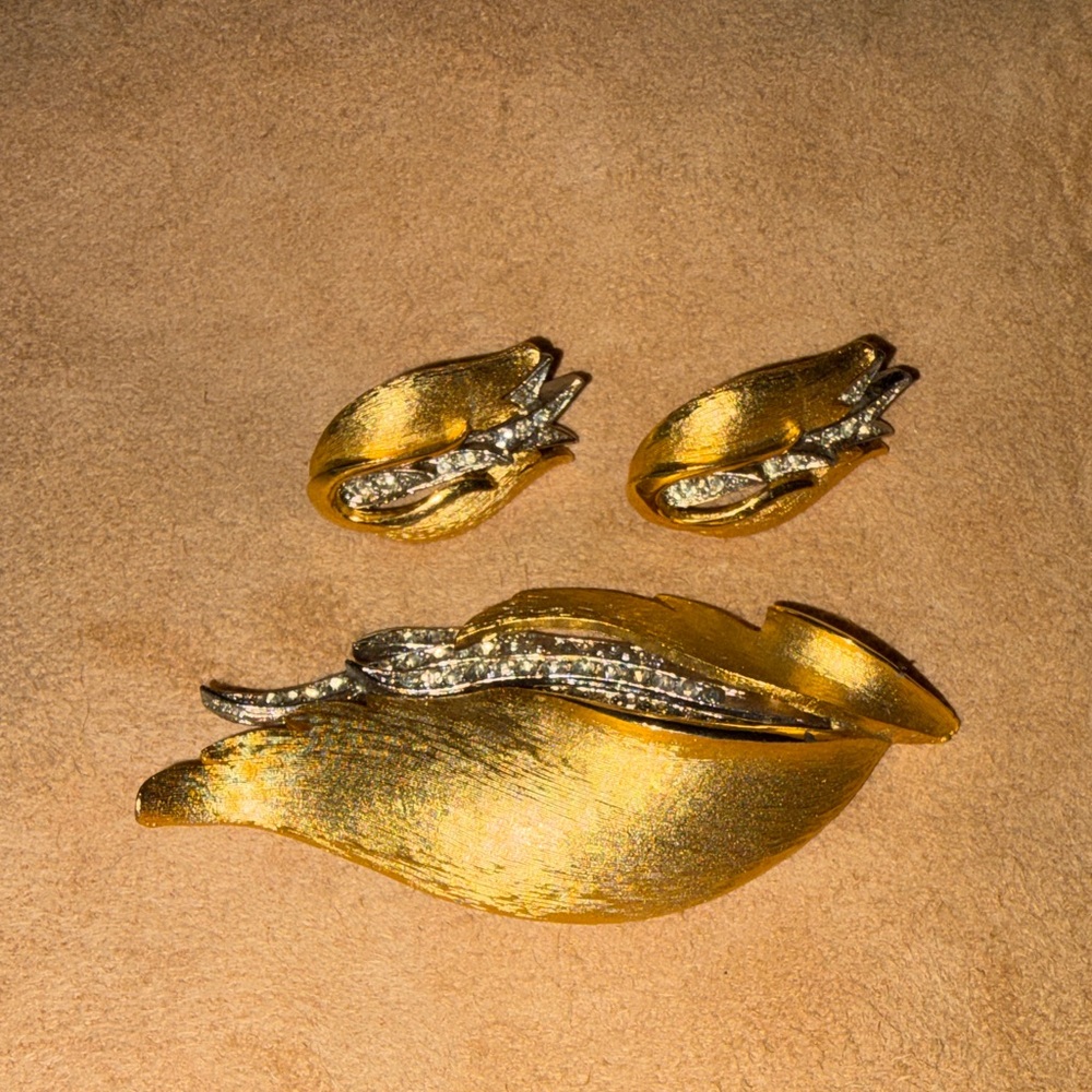 Mid Century Costume Jewelry Set